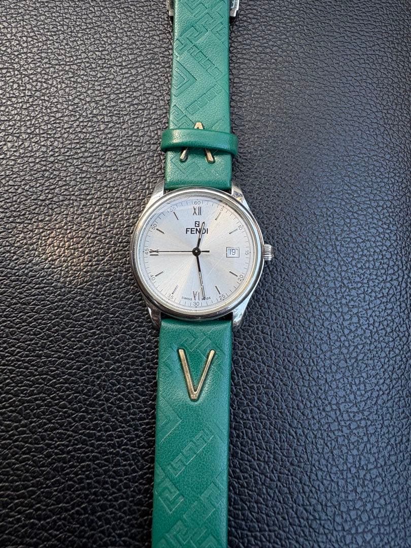 Fendi Quartz Watches Vintage Watch 210G