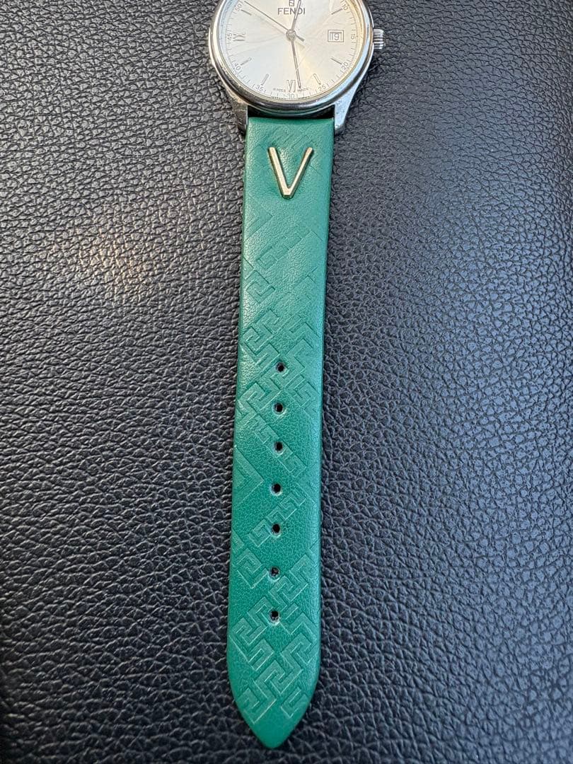 Fendi Quartz Watches Vintage Watch 210G