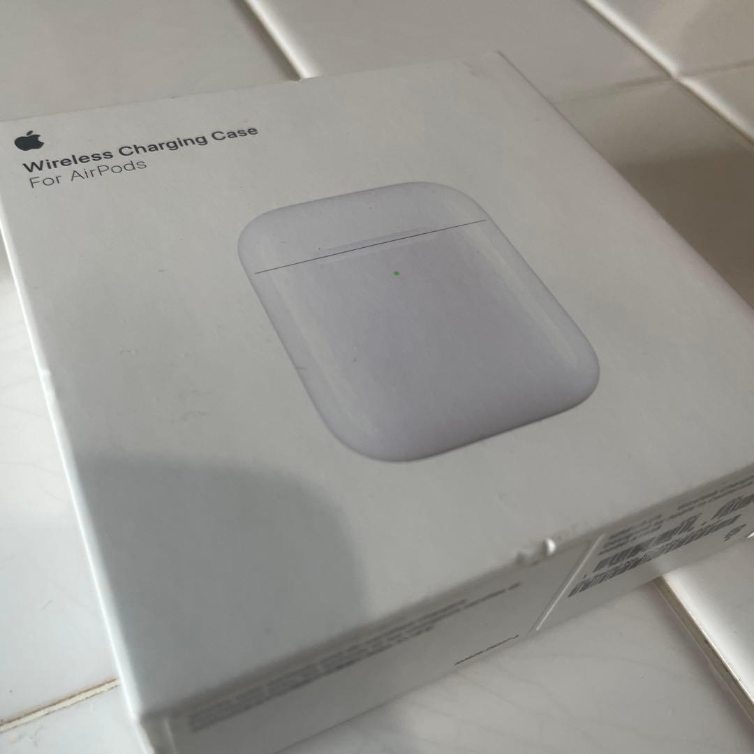 Apple Other Wireless Charging Case For Airpods