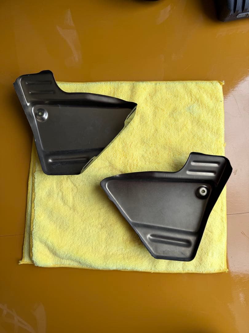 Side Cover Xjr400 4Hm