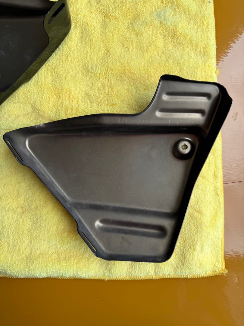 Side Cover Xjr400 4Hm