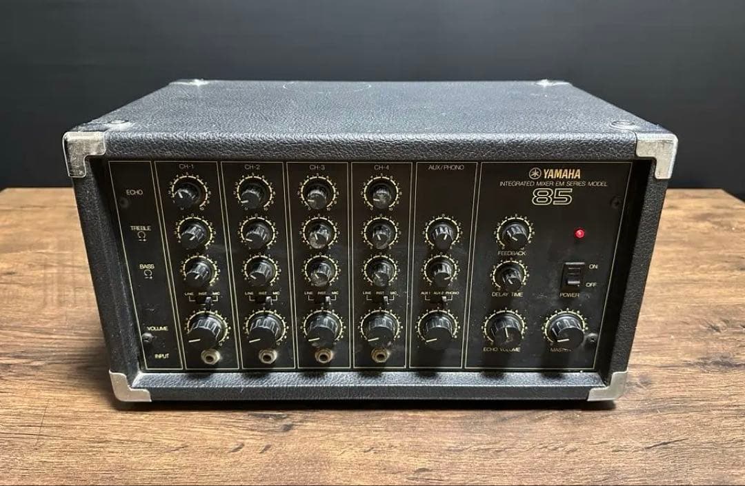 Yamaha Analog Mixer Em-85 Pa