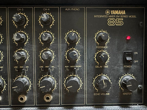 Yamaha Analog Mixer Em-85 Pa
