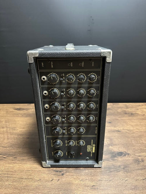 Yamaha Analog Mixer Em-85 Pa