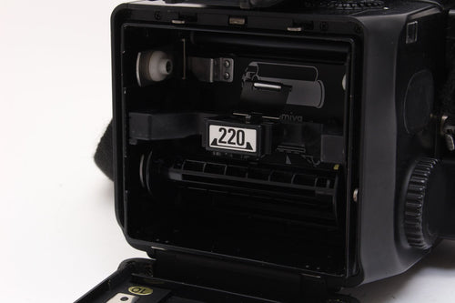 Large -Size Medium Format Camera (Film) B+ Mamiya 645 Pro Tl 3-94