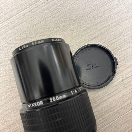 Nikon Lens (Zoom) F/4