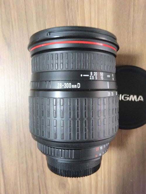 Sigma Lens (Zoom) 28-300Mm D