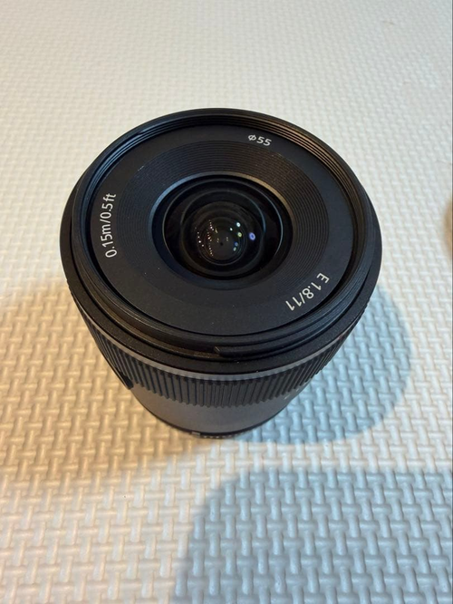 Sony Lens (Single Focus) E11Mm F1.8 Sel11F18