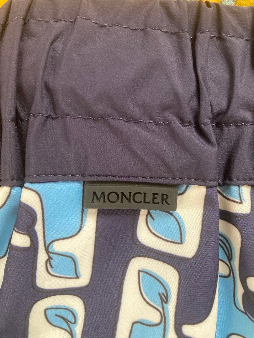 Moncler Shorts Day-Namic