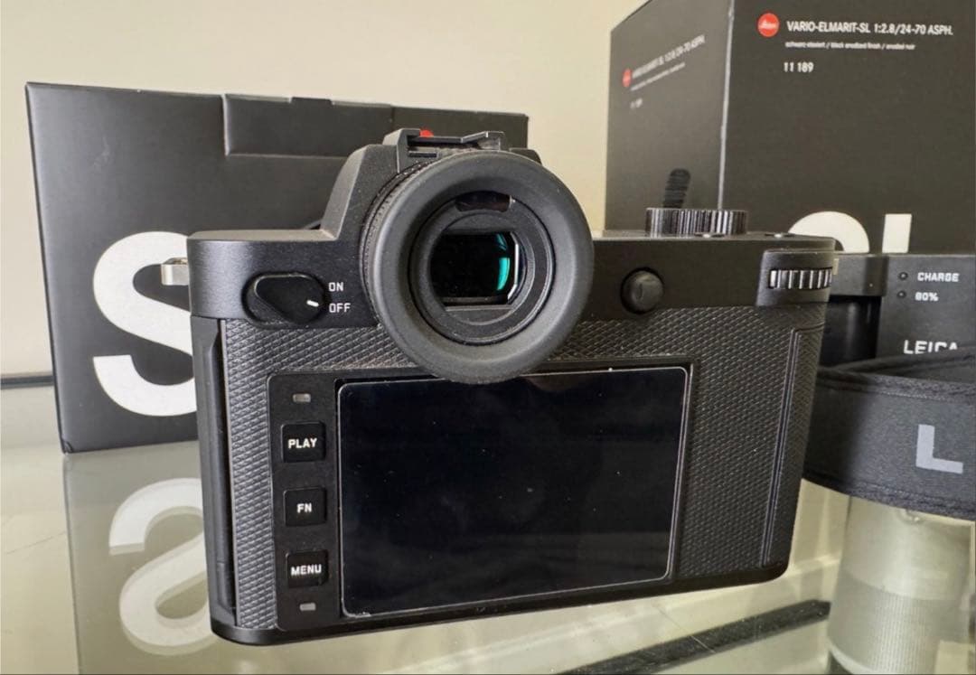 Leica Mirrorless Interchangeable Lens Cameras Sl2 Vario-Elmarit-Sl 24-70Mm