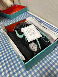 Sneakers Tiffany Co. X Nike Air Force 1
