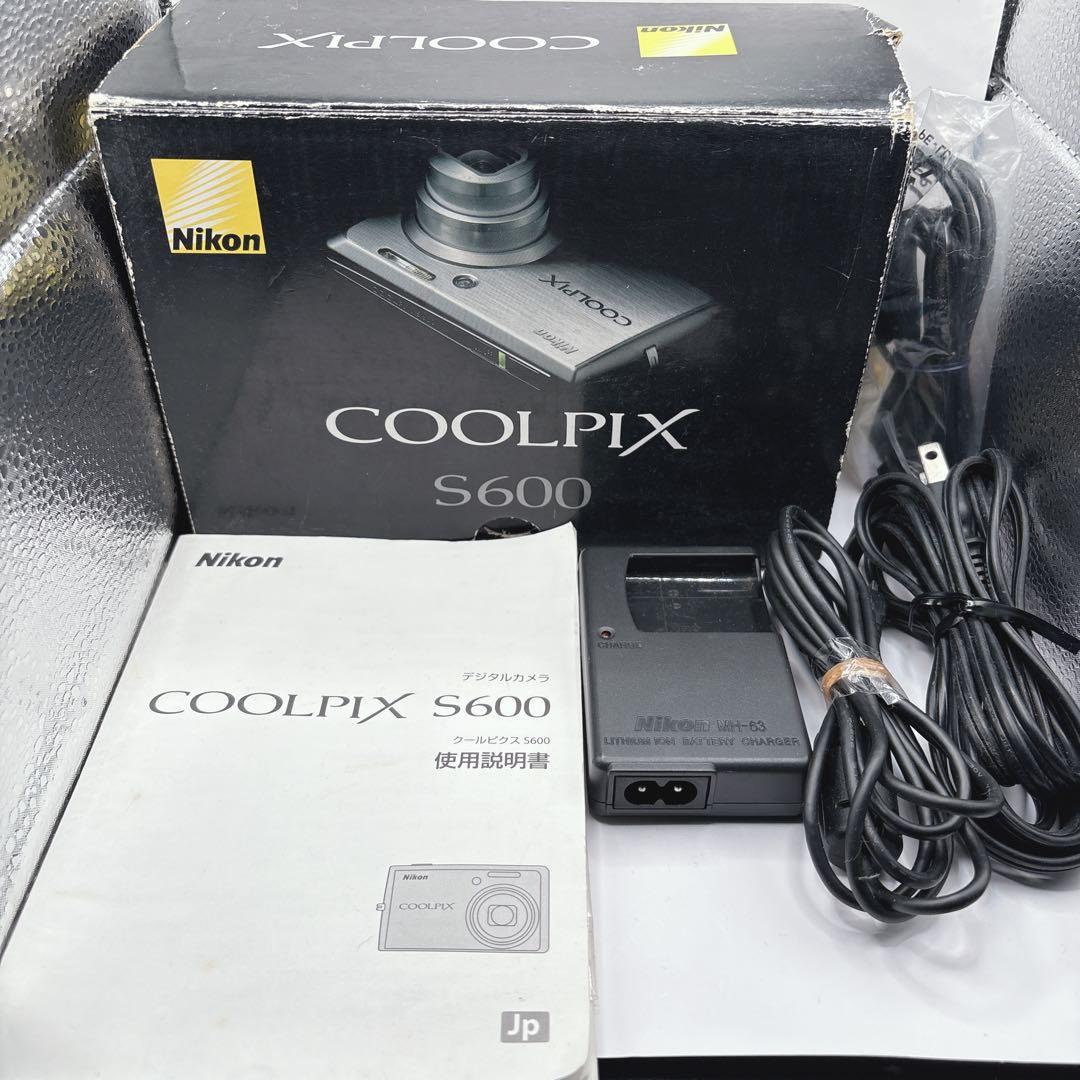 Nikon Compact Digital Camera Coolpix S600