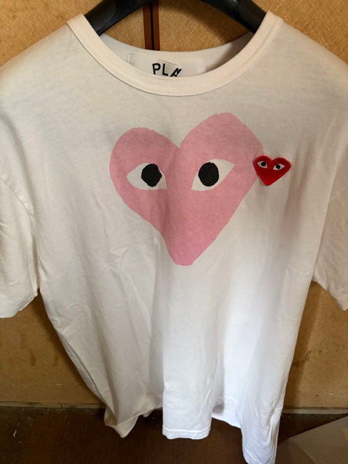Play Comme Des Garcons T-Shirts T L