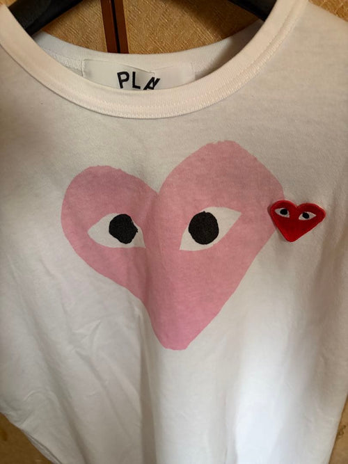Play Comme Des Garcons T-Shirts T L
