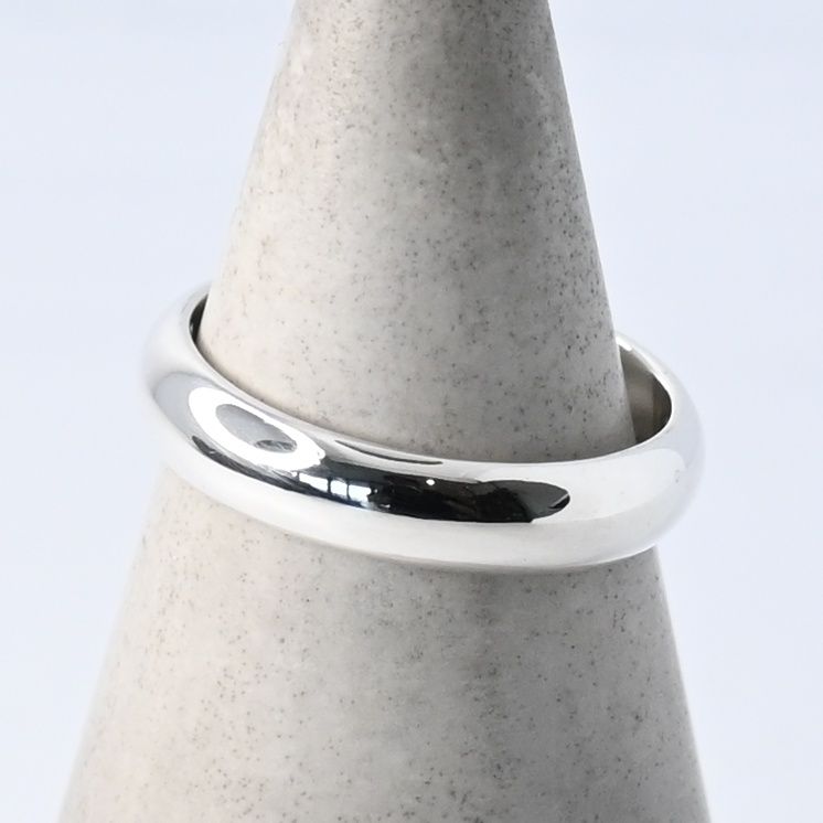 Tiffany Ring Co. 7.5 925