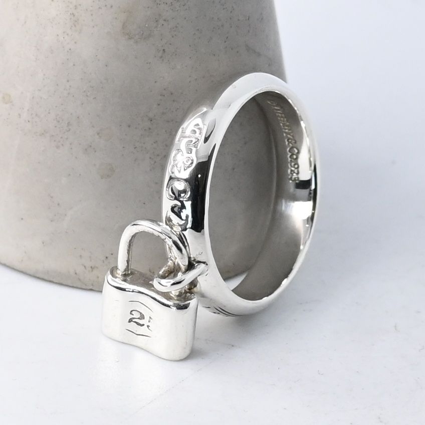 Tiffany Ring Co. 7.5 925