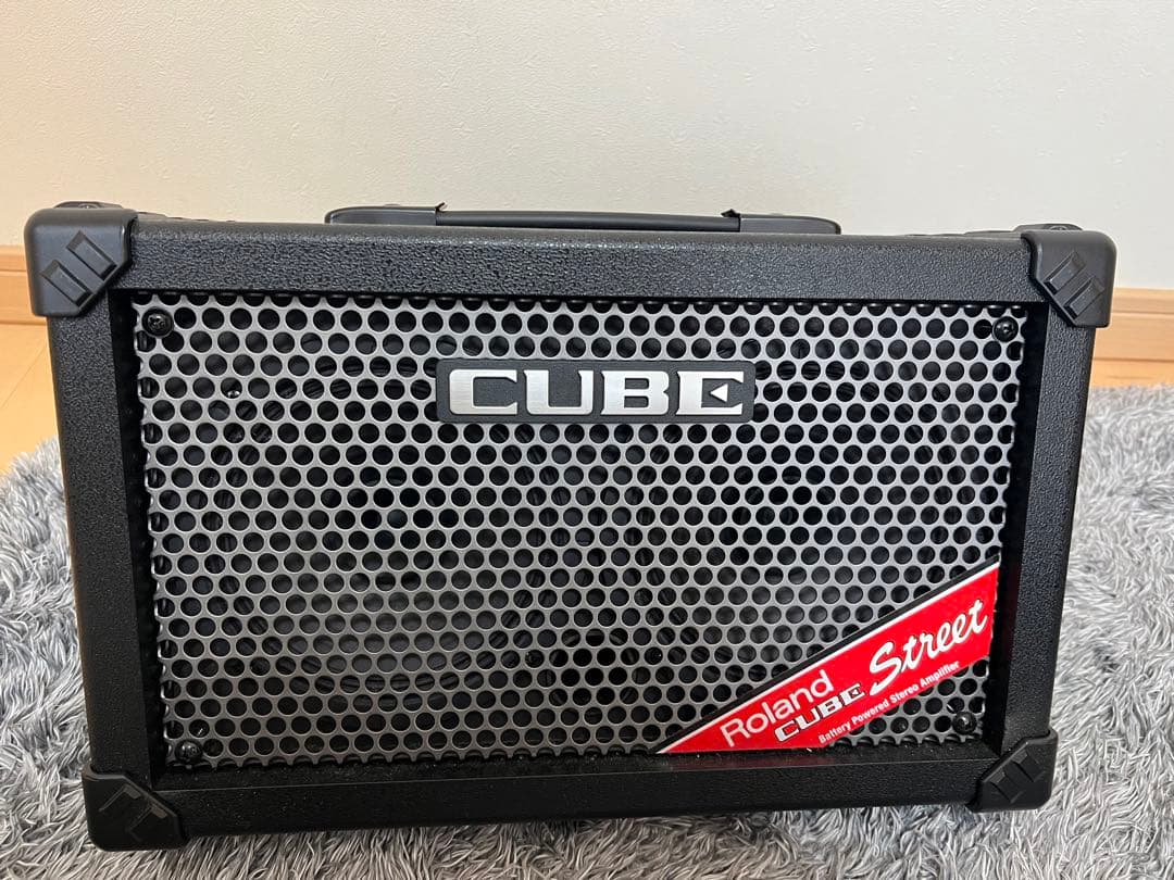 Roland Guitar Amplifiers Cube Street Black