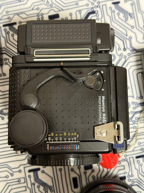 Large -Size Medium Format Camera (Film) Mamiya Rz67 Pro Ii