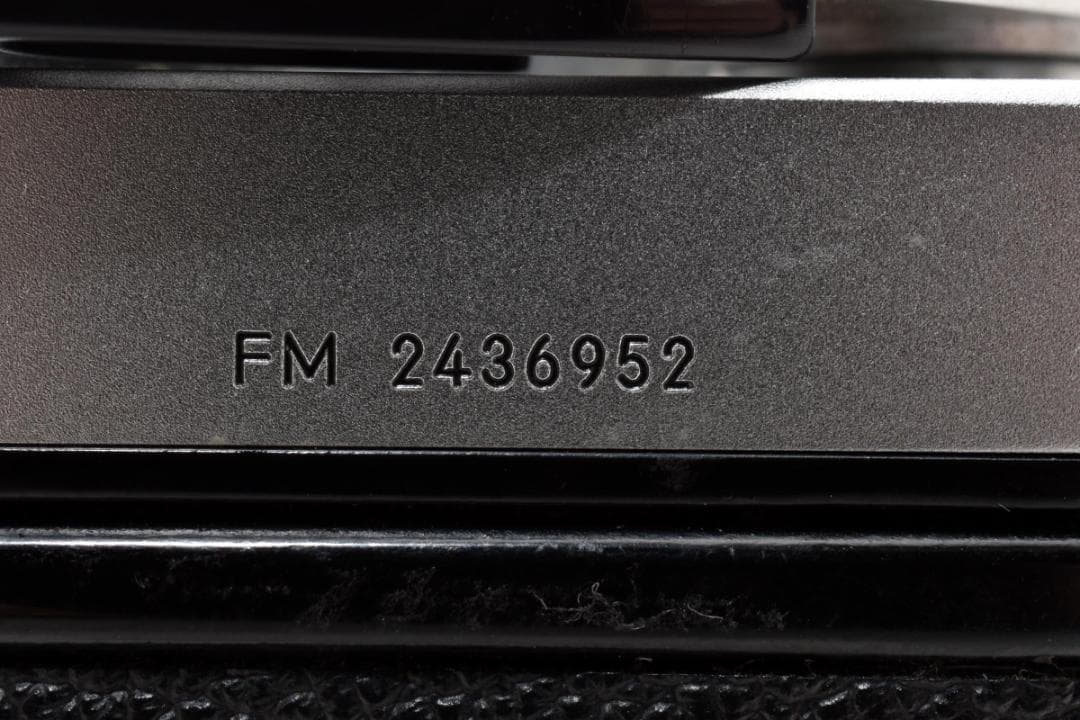 Nikon Slr Cameras (Film) Fm #2947214