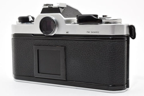 Nikon Slr Cameras (Film) Fm #2947214