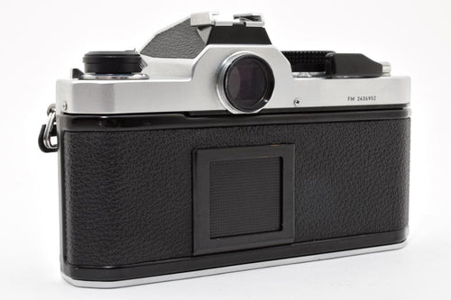 Nikon Slr Cameras (Film) Fm #2947214
