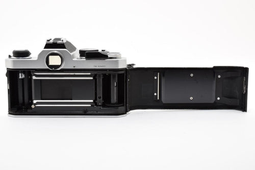 Nikon Slr Cameras (Film) Fm #2947214