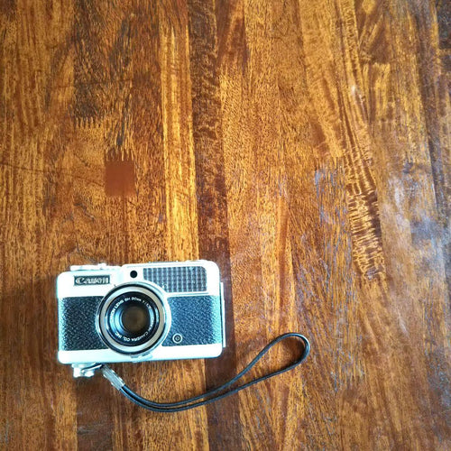 Canon Compact Camera (Film) Demi S