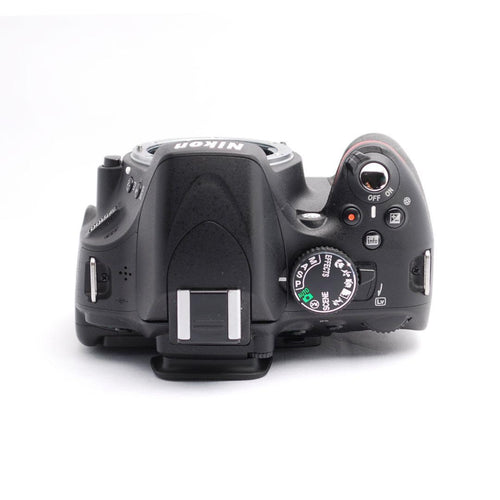 Nikon Digital Slr 1000 Off D5100 Vr 55-200