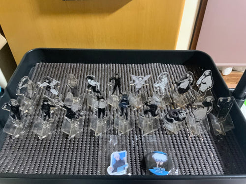 Acrylic Stands 18 X