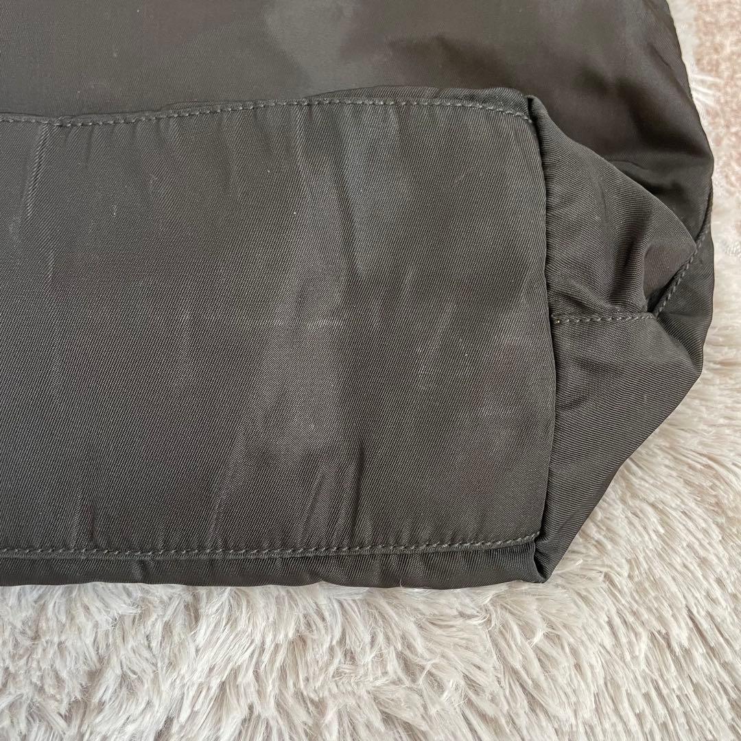 Prada Tote Bags