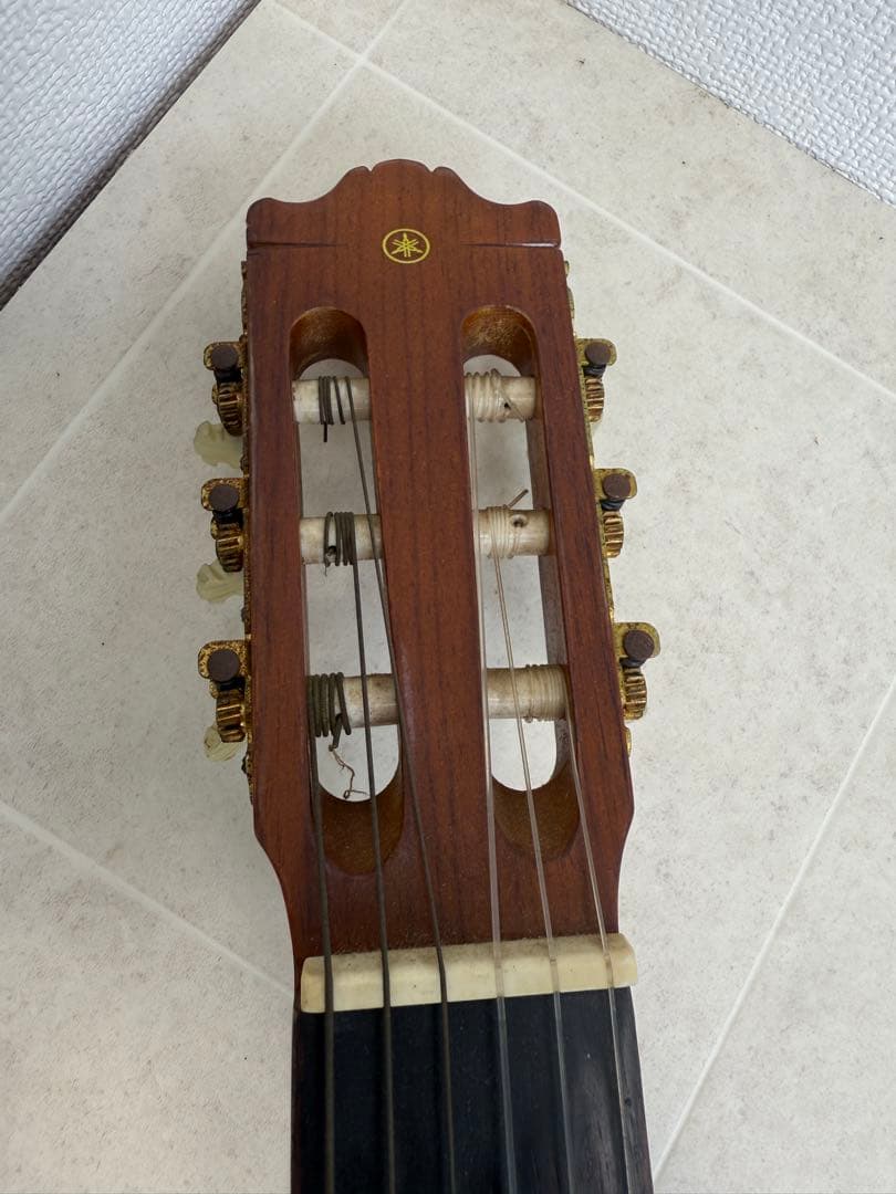 Yamaha Acoustic Guitars