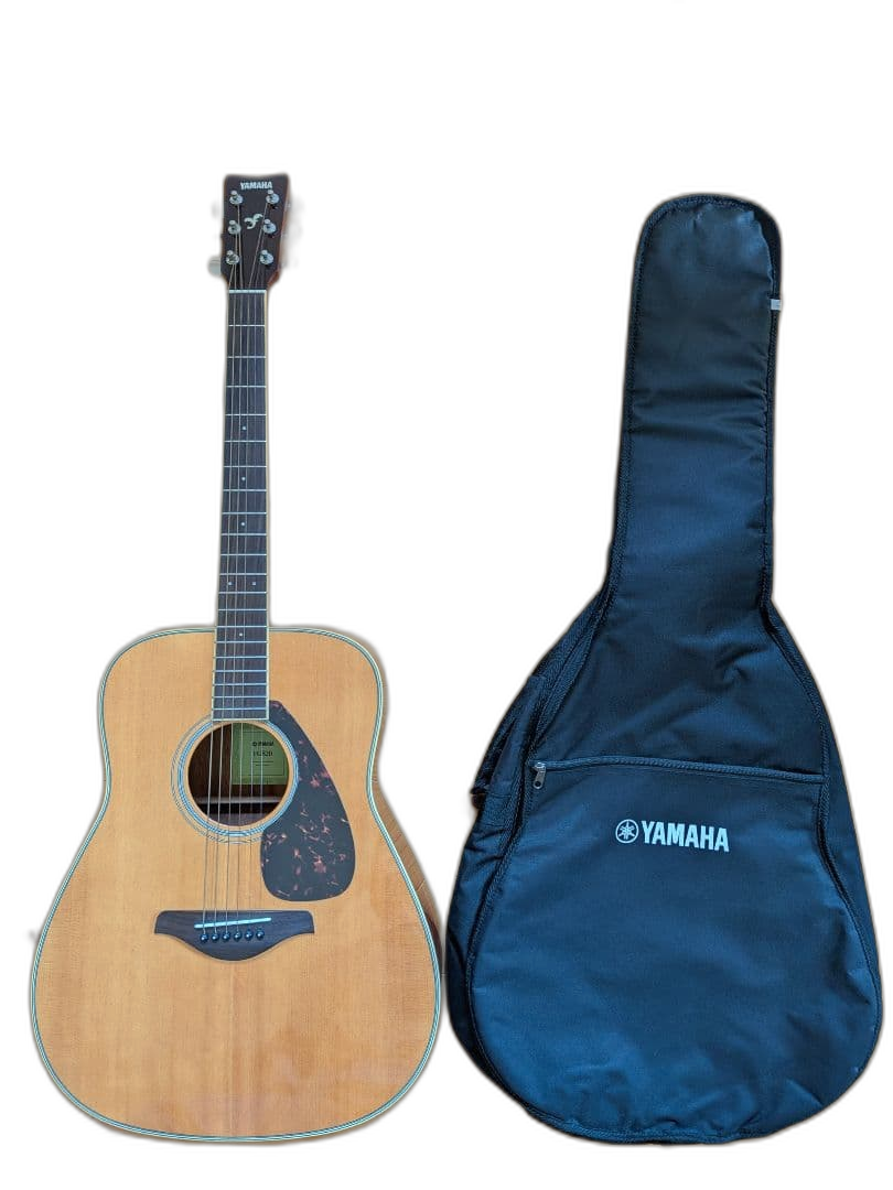 Yamaha Acoustic Guitar Fg820