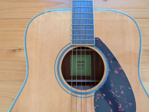 Yamaha Acoustic Guitar Fg820