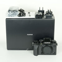 Fujifilm Mirrorless Interchangeable Lips 520 X-T5 X
