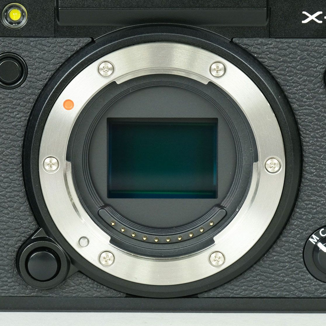 Fujifilm Mirrorless Interchangeable Lips 520 X-T5 X