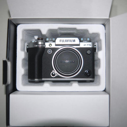 Fujifilm Mirrorless Interchangeable Lips X-T5 Silver
