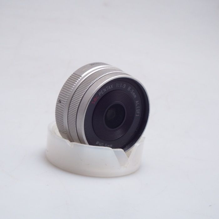 Pentax Others Q 8.5/F1.9 01 Standard Prime