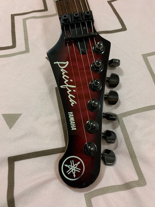 Yamaha Electric Guitars Pacifica 821Dx