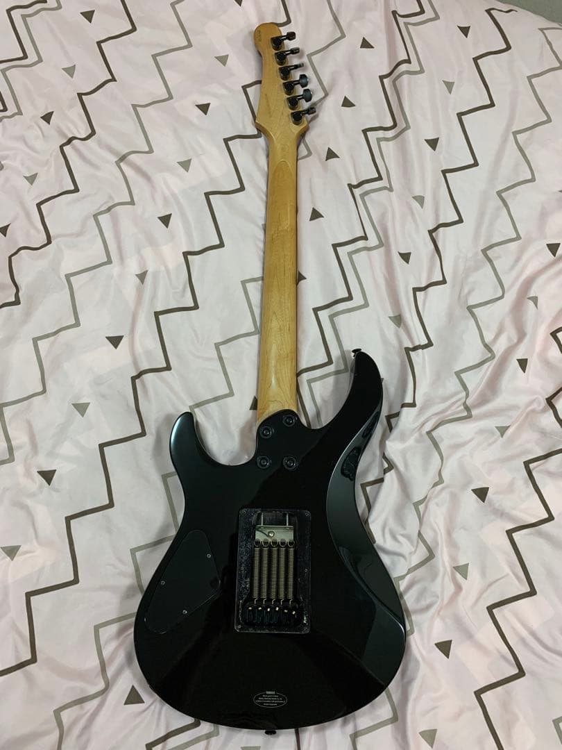 Yamaha Electric Guitars Pacifica 821Dx