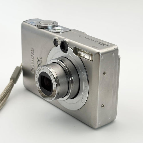 Canon Compact Digital Camera Ixy 70