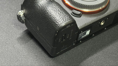 Sony Mirrorless Interchangeable Lips 7