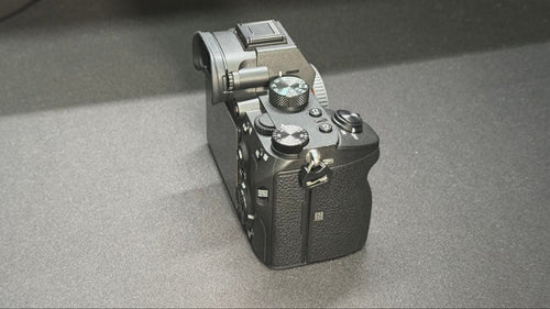 Sony Mirrorless Interchangeable Lips 7