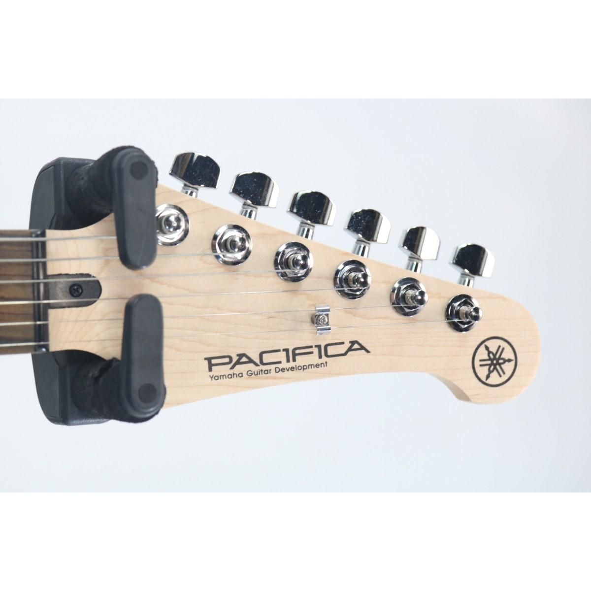 Yamaha Electric Guitar