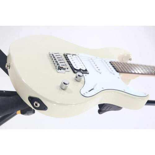 Yamaha Electric Guitar