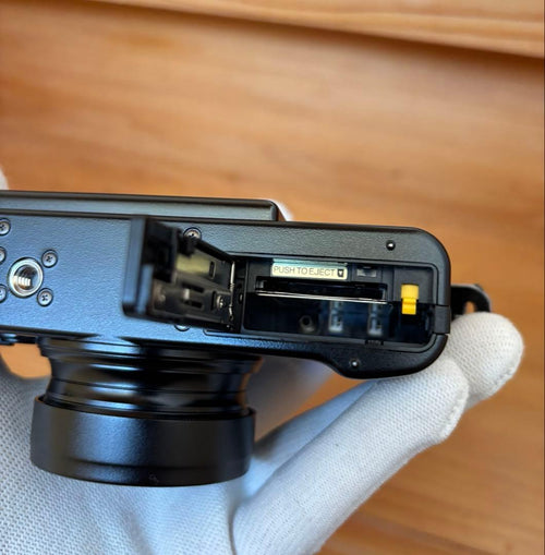 Fujifilm Compact Digital Camera X10