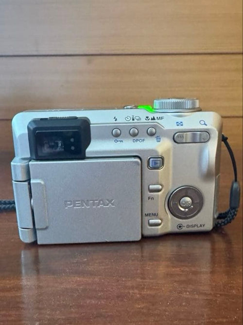 Pentax Compact Digital Cameras 750Z Ccd