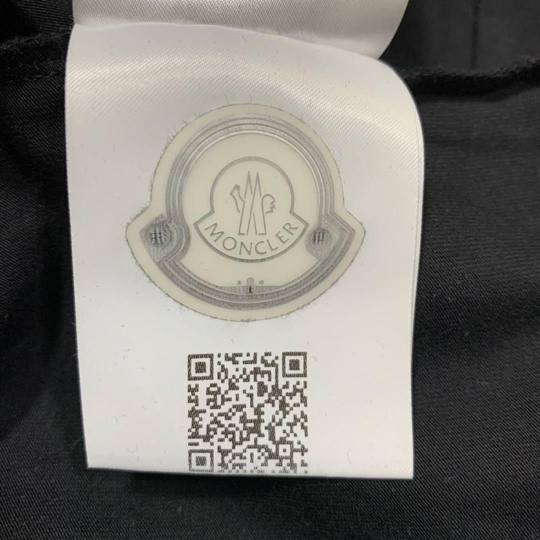 Moncler T -Shirt S 5S257