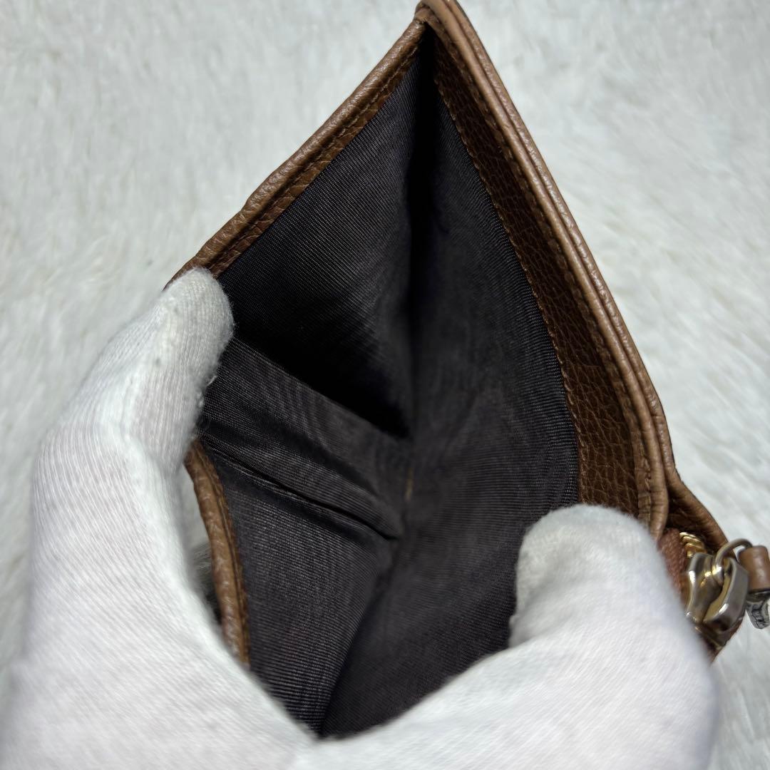 Gucci Bi-Fold Wallet Gg