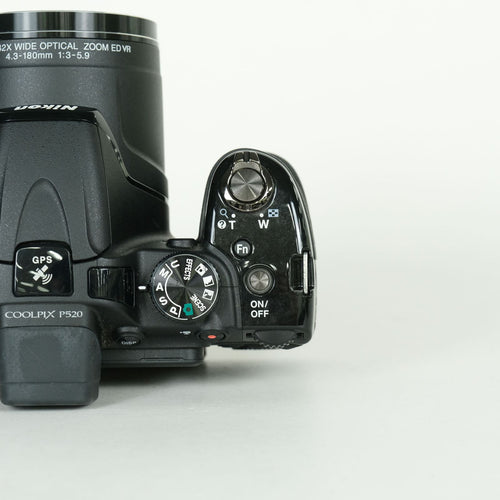Nikon Compact Digital Camera 2 Coolpix P520 Bk