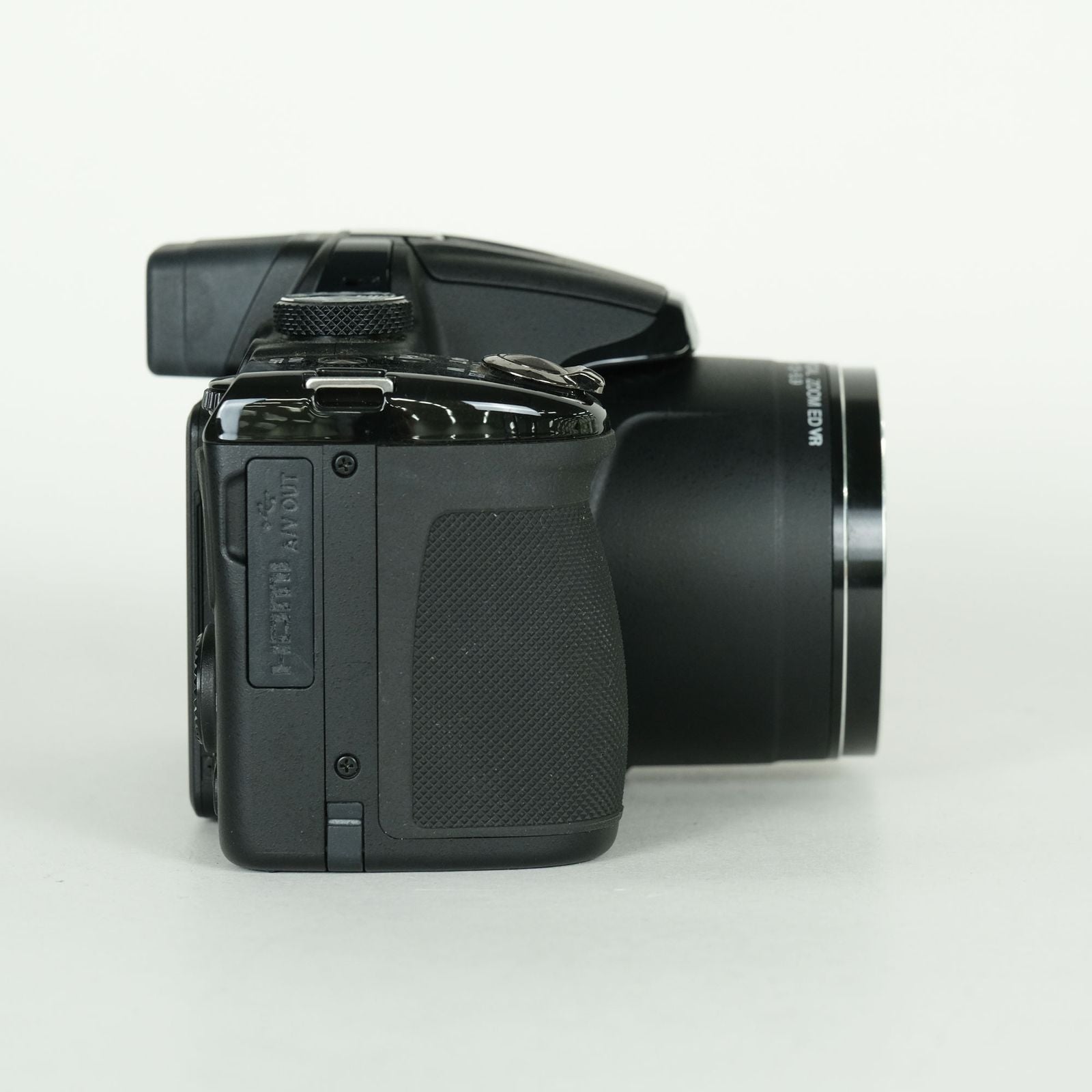 Nikon Compact Digital Camera 2 Coolpix P520 Bk
